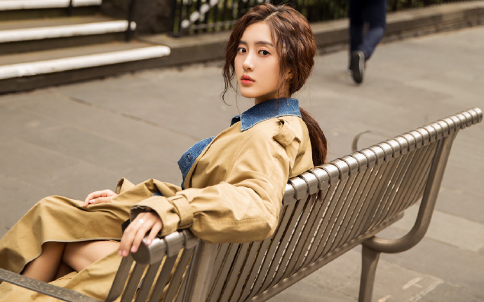 成都世运会火炬配套组件亮相